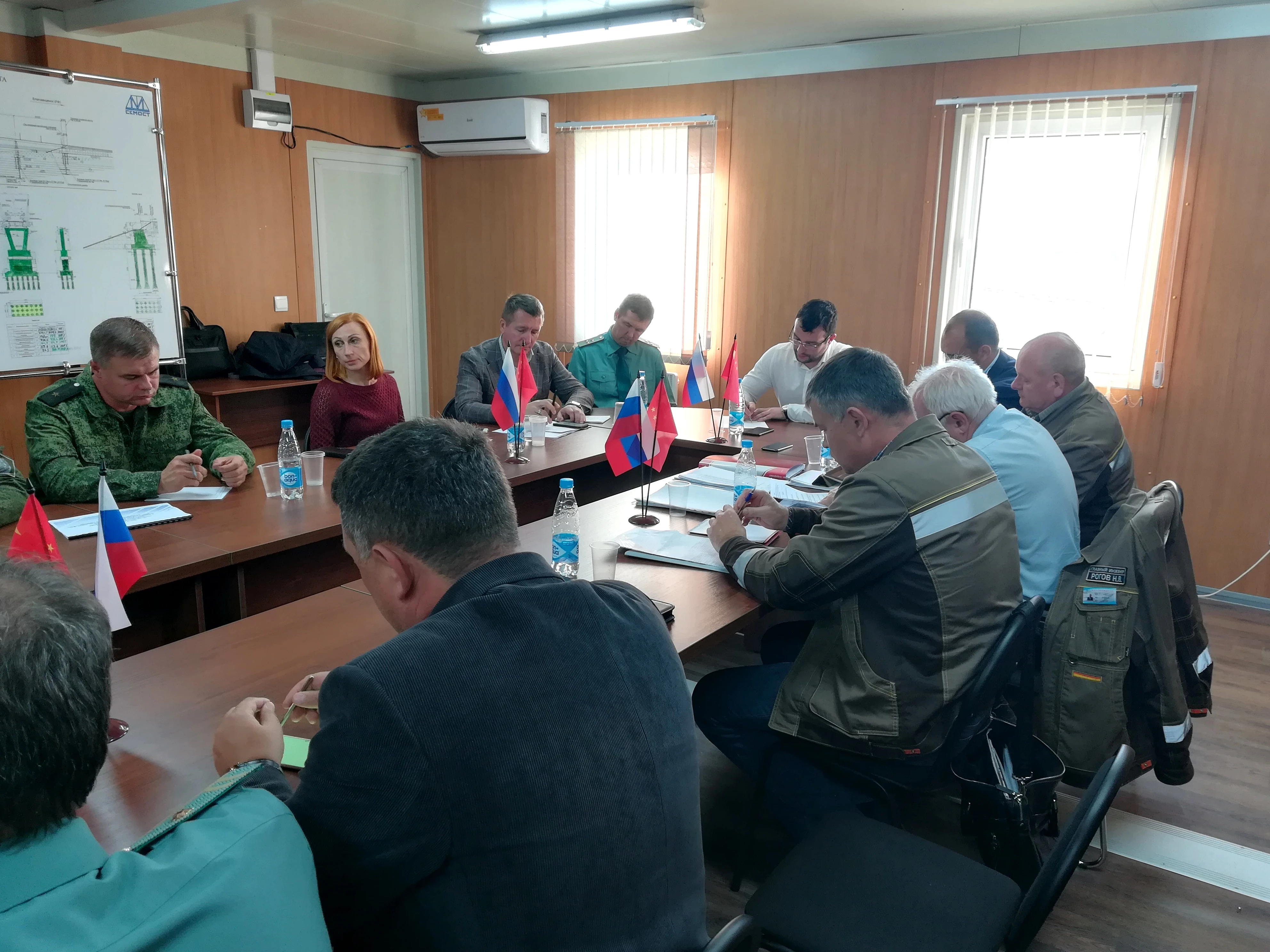 В рамках рабочего визита в Дальневосточный федеральный округ руководитель ФГКУ Росгранстрой Виталий Шишмарёв провел осмотр пунктов пропуска через государственную границу в Амурской области 