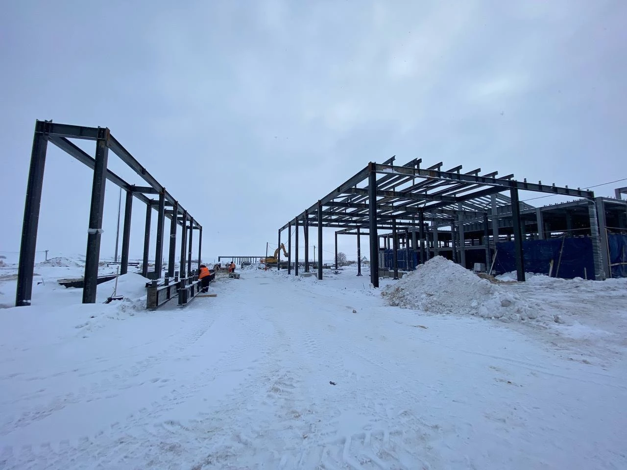 В автомобильном пункте пропуска Озинки ведутся строительно-монтажные работы по его модернизации