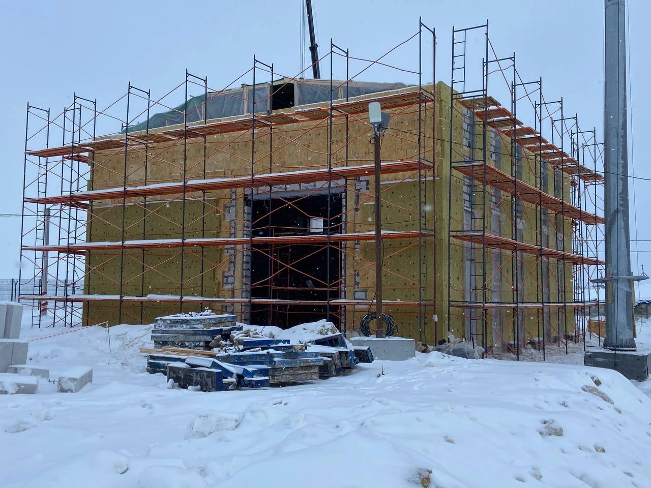 В автомобильном пункте пропуска Озинки ведутся строительно-монтажные работы по его модернизации