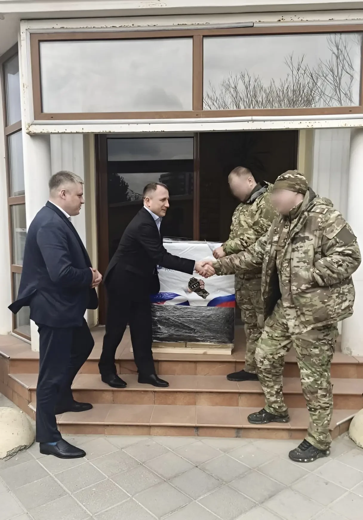 Минтранс России и Росгранстрой отправили партию гуманитарной помощи для участников СВО