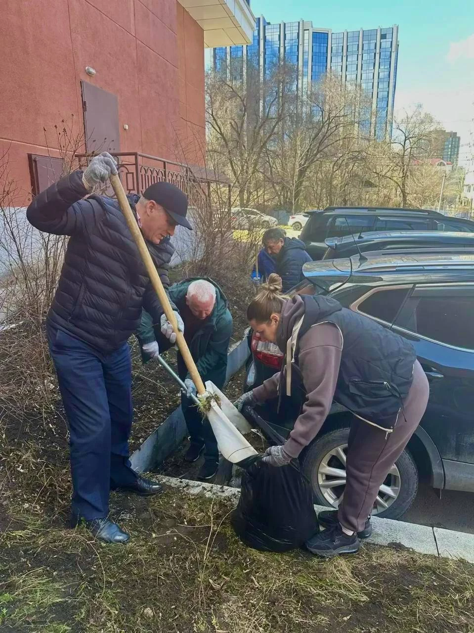 Росгранстрой принял активное участие в весеннем субботнике