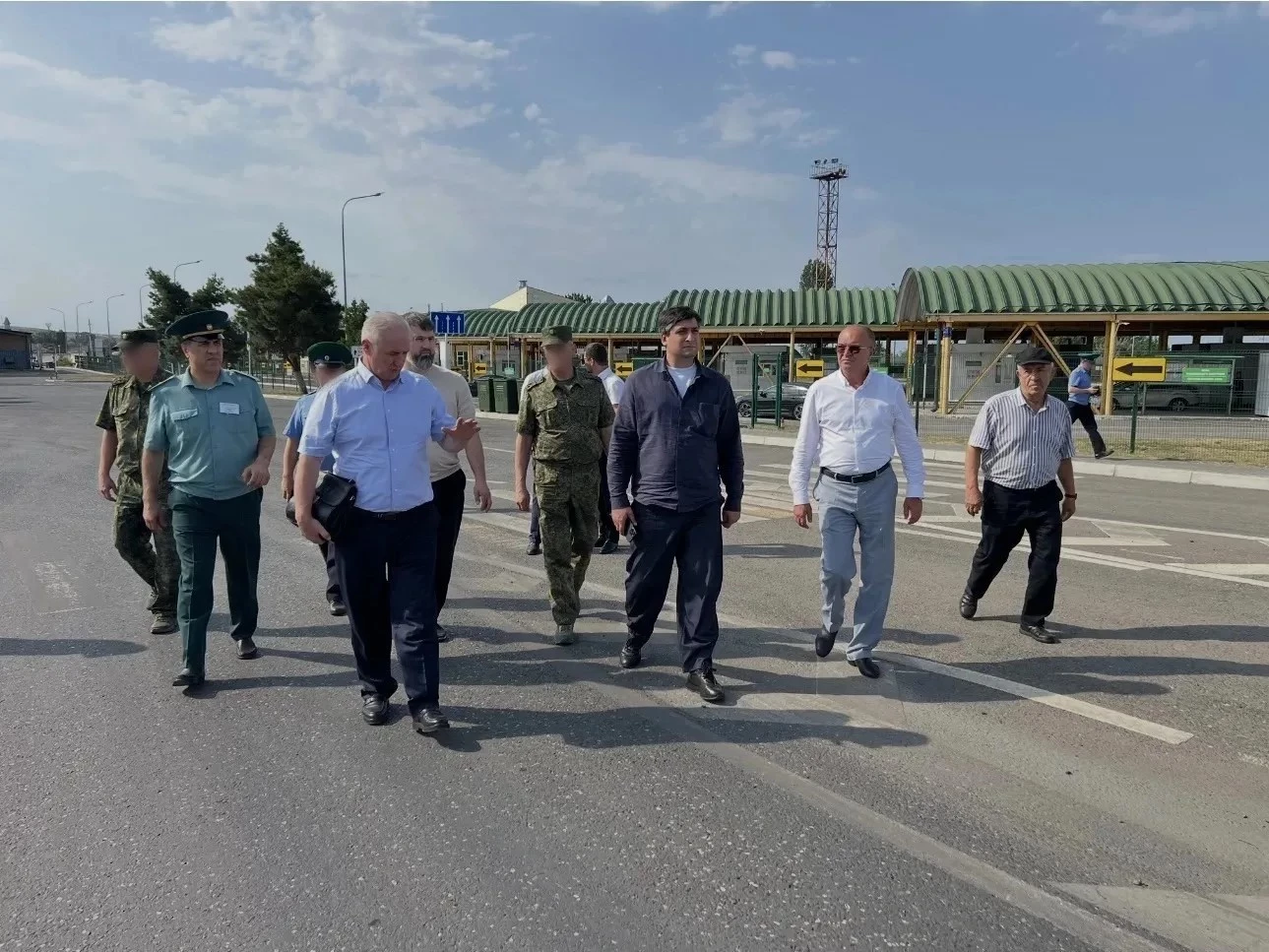 В Дагестане обсудили развитие пунктов пропуска на границе с Азербайджаном