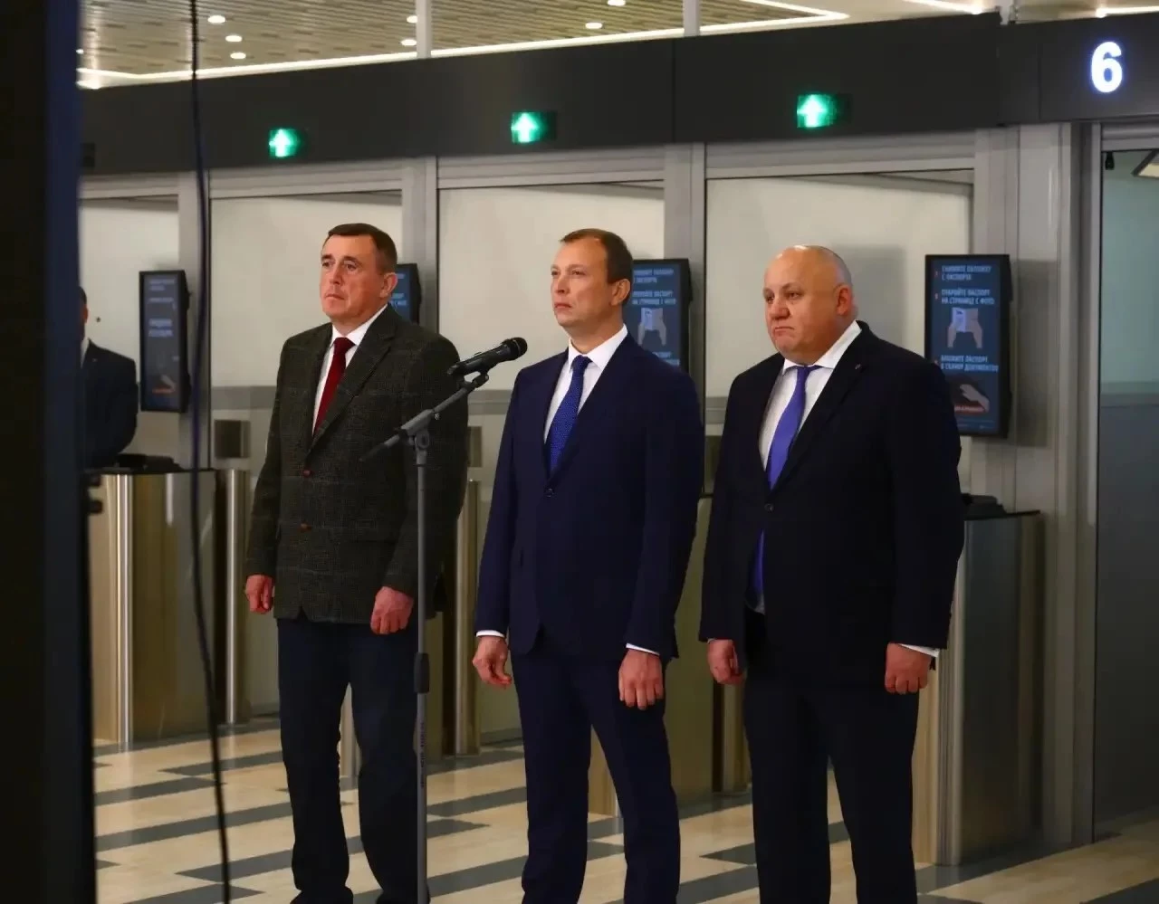 Оснащенный воздушный пункт пропуска Южно-Сахалинск представили Президенту РФ Владимиру Путину
