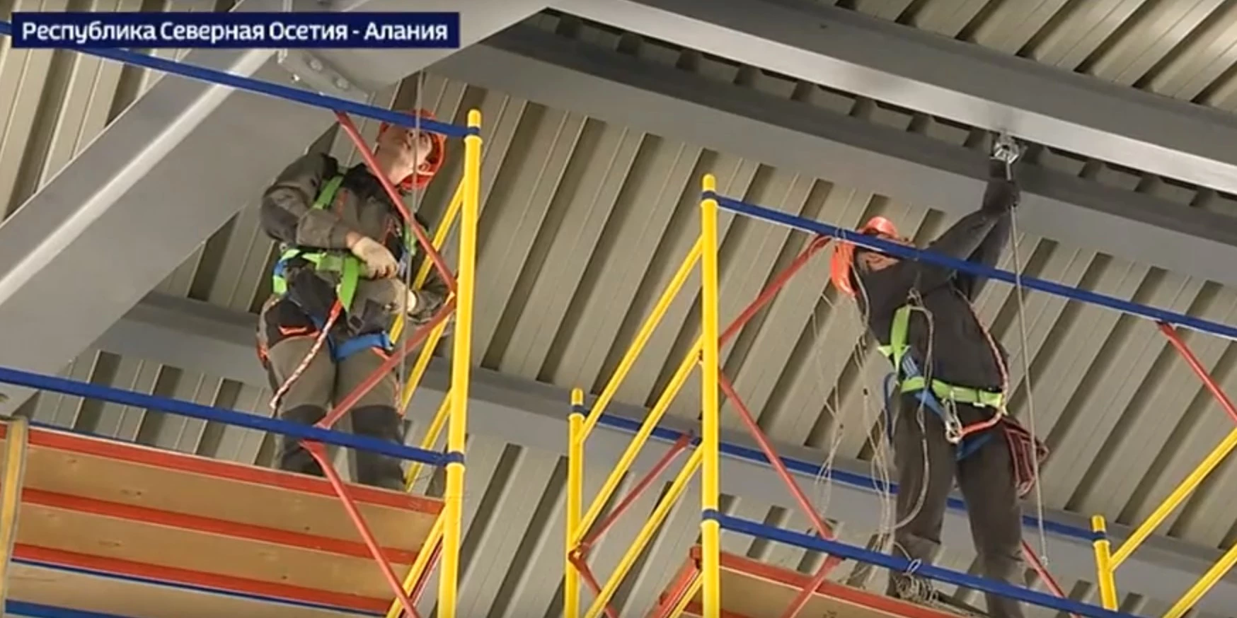 Минтрансом России и ФГКУ Росгранстрой выработаны уникальные решения по опережающему вводу полос движения легкового транспорта в пункте пропуска Верхний Ларс на границе с Грузией 