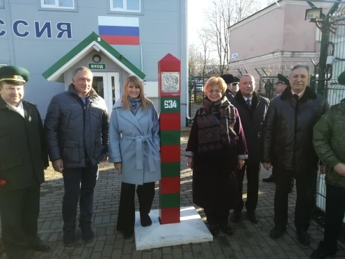 На границе с Эстонией после реконструкции открылся пешеходный пункт пропуска Ивангород 