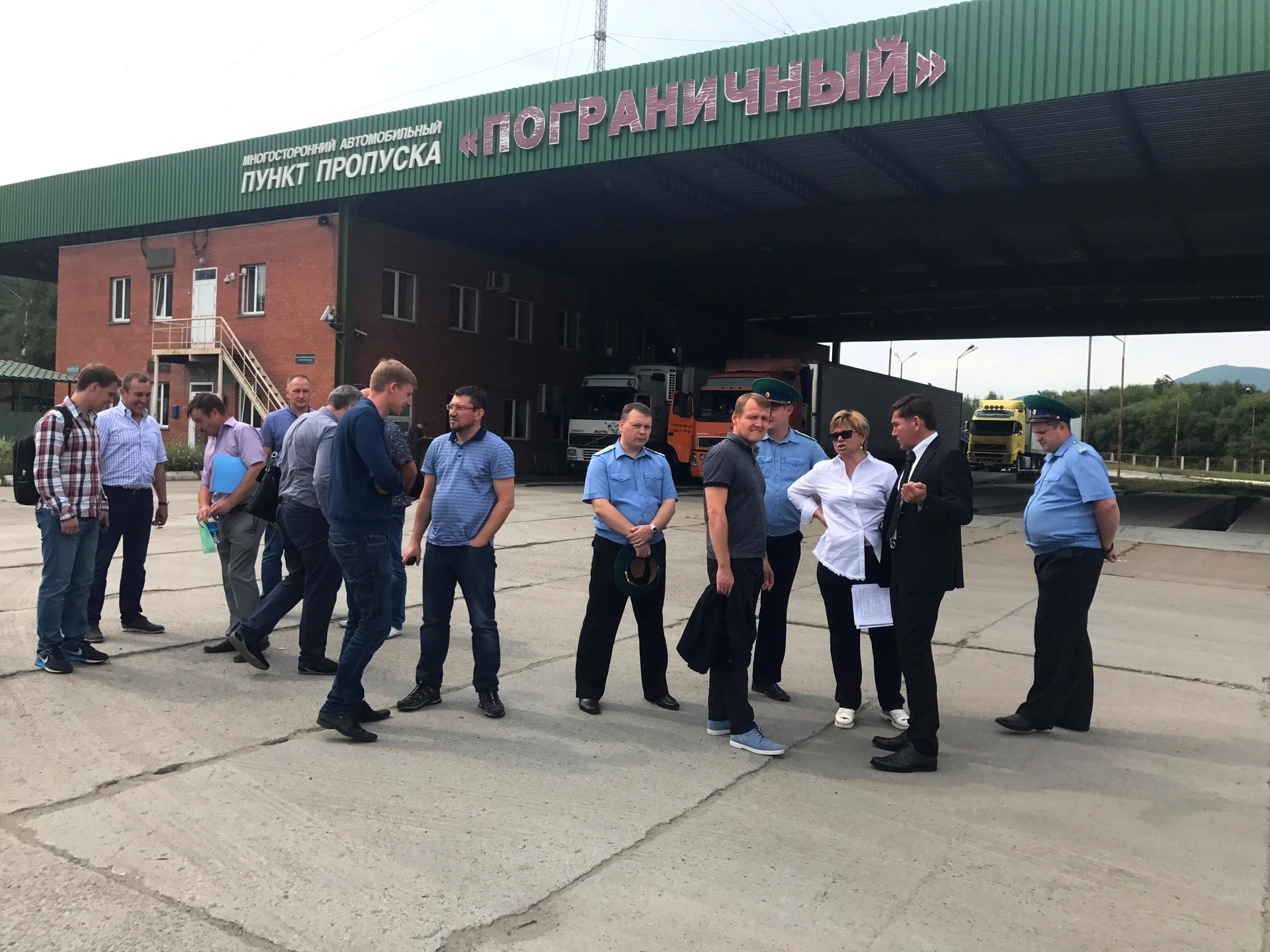 Заместитель Министра транспорта Российской Федерации Николай Асаул посетил стройплощадку автомобильного пункт пропуска Пограничный 