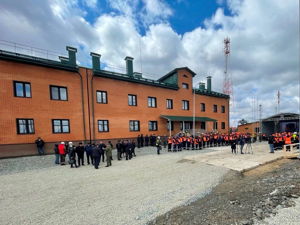 В ЕАО завершено строительство первого в России трансграничного железнодорожного моста в Китай. Он соединил Нижнеленинское в ЕАО и Тунцзян в КНР 