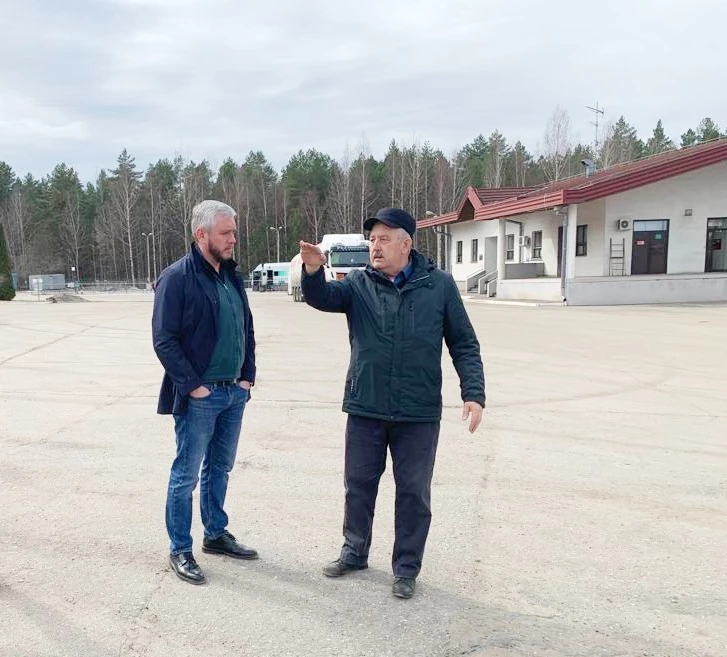 Продолжаются работы по реконструкции одного из самых загруженных пунктов пропуска на российско-латвийской границе Бурачки 