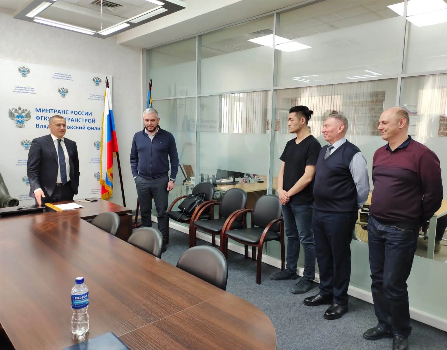 Владивосток директор. Мамулян Росгранстрой. Безлобенко Геннадий Андреевич Росгранстрой. Карпенко Владимир Васильевич Росгранстрой. Руководитель Росгранстрой.