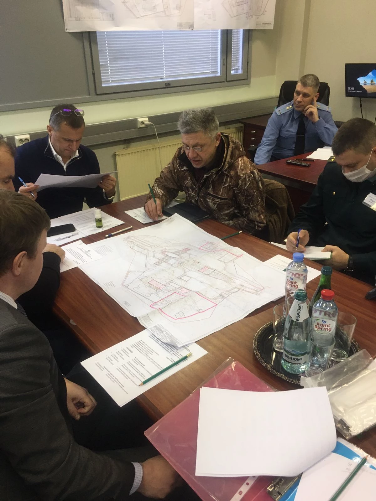 Руководитель ФГКУ Росгранстрой Геннадий Безлобенко провел рабочее совещание в автомобильном пункте пропуска Бурачки на границе с Латвией 