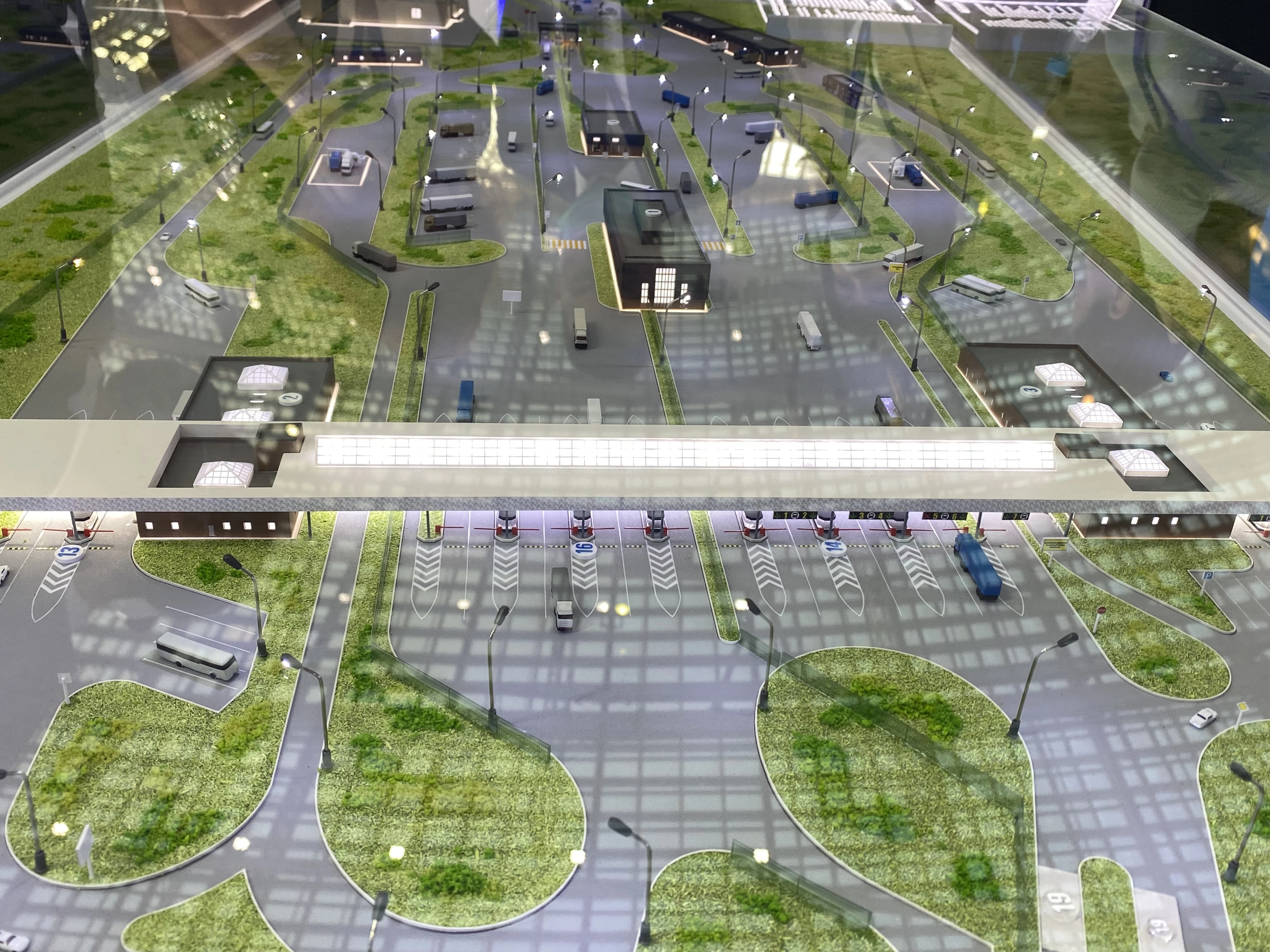 ФГКУ Росгранстрой награждено дипломом за актуальность и профессионализм представленной экспозиции на XV Международной выставке «Транспорт России» 