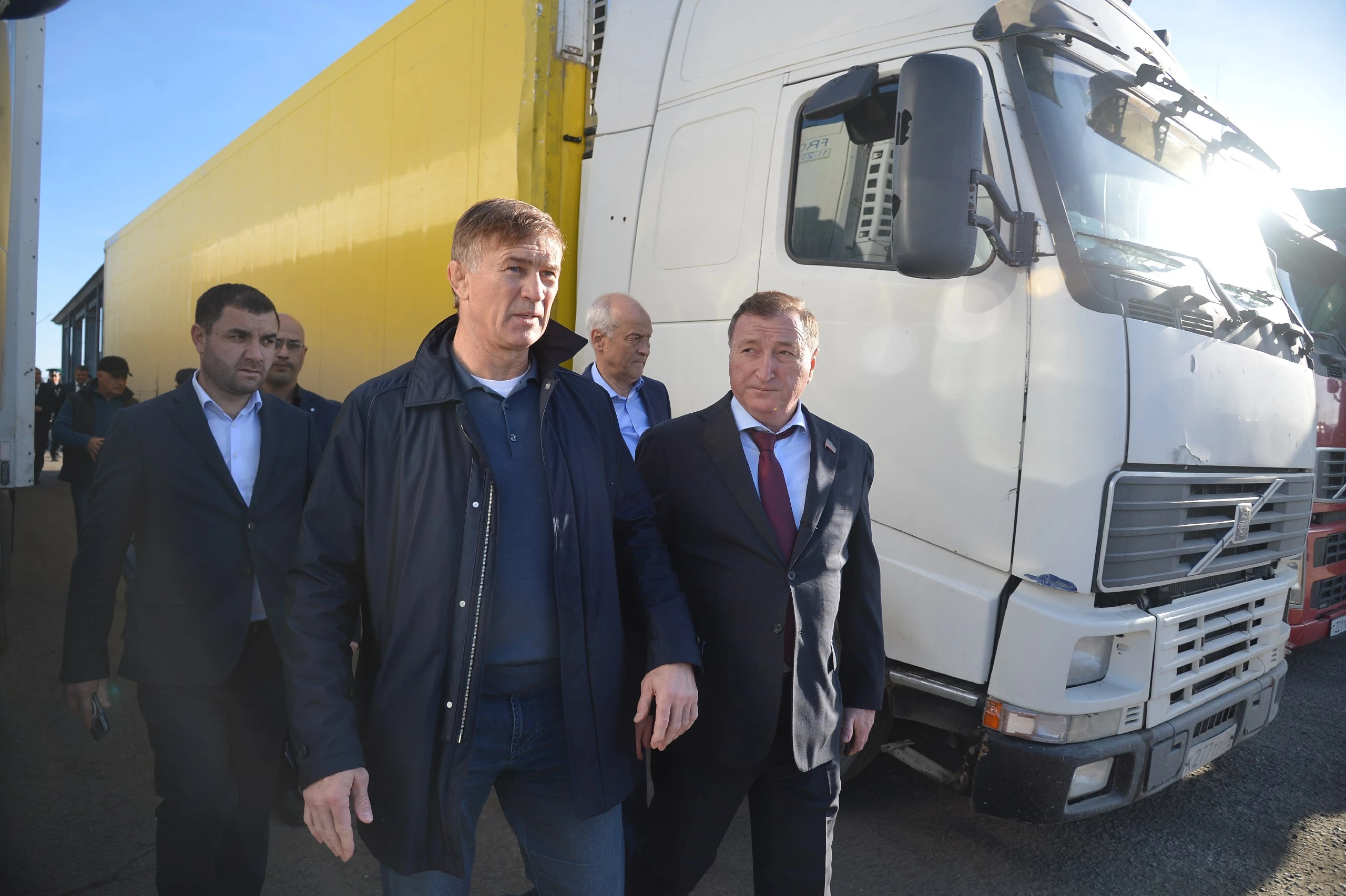 Сенаторы Совета Федерации ознакомились с ходом модернизации приоритетных пунктов пропуска через госграницу на восточном полигоне и юге России 