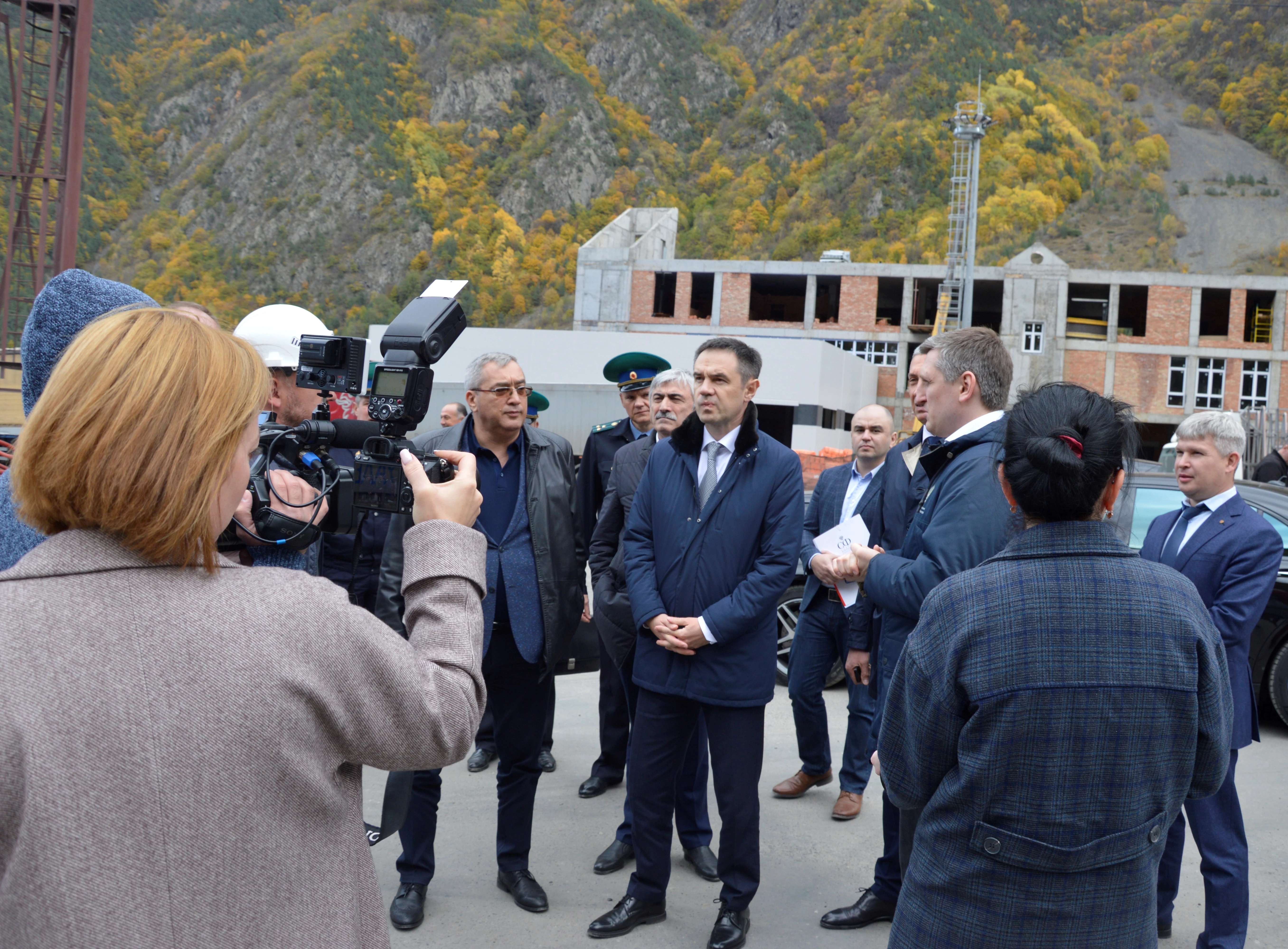 Сенаторы Совета Федерации ознакомились с ходом модернизации приоритетных пунктов пропуска через госграницу на восточном полигоне и юге России 