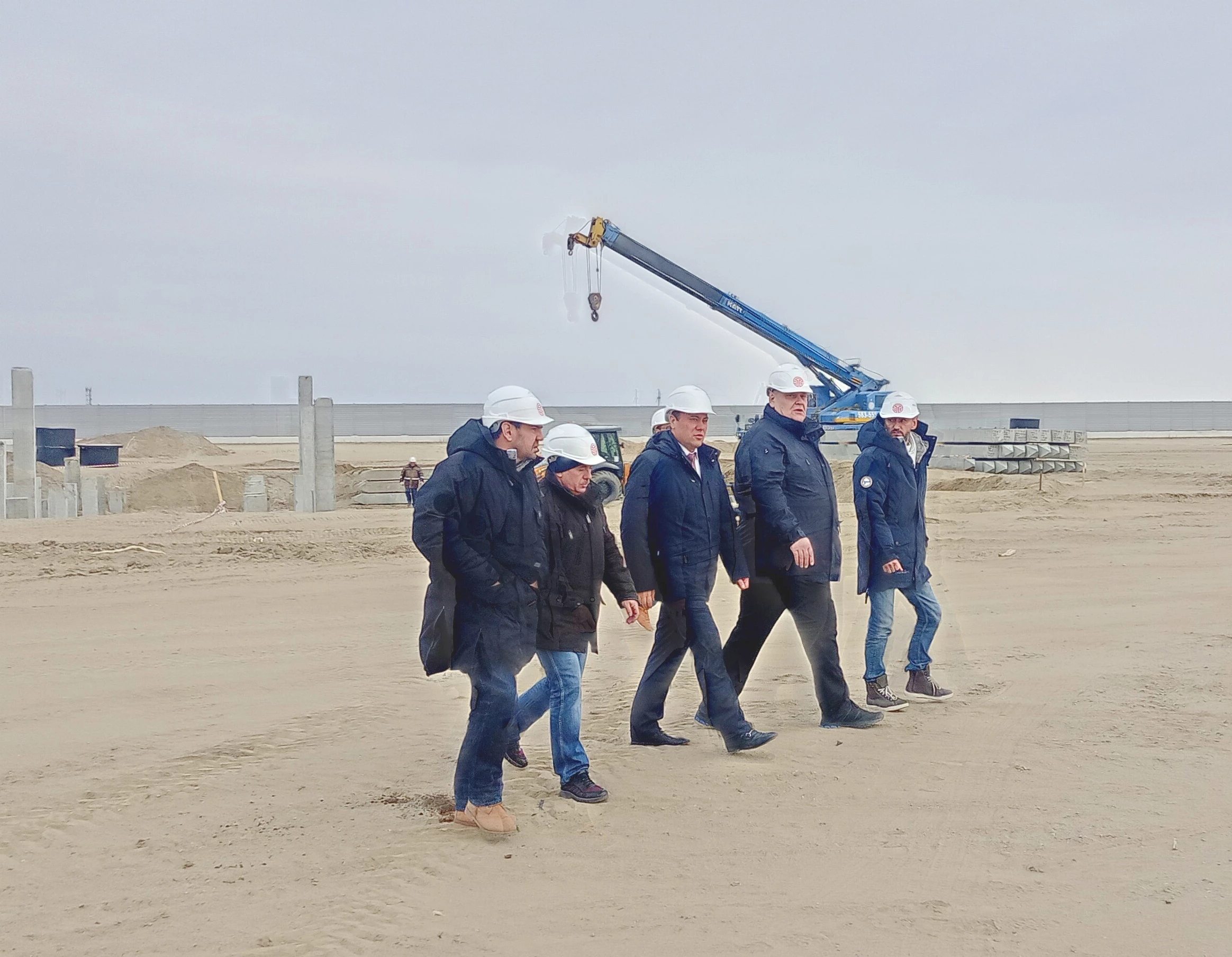 Сенаторы Совета Федерации ознакомились с ходом модернизации приоритетных пунктов пропуска через госграницу на восточном полигоне и юге России 