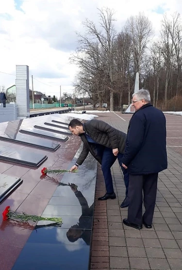 fd24771524ee30649f9943b9f0f29eb7