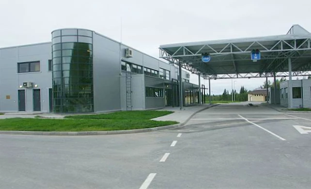 Автомобильные пункты пропуска Люття и Суоперя на границе с Финляндией изменили время работы 