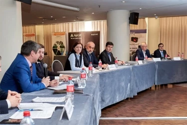 9i6y1dneo31f7185nn93nfm53h4pynjq