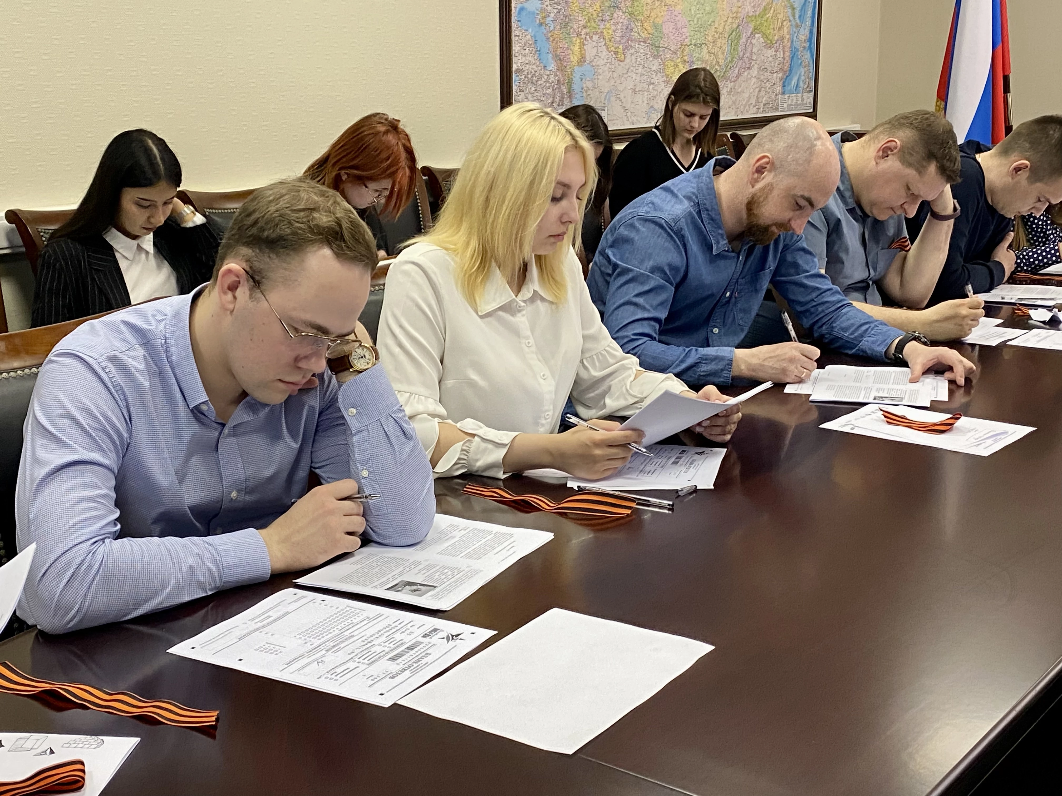 Сотрудники Росгранстроя приняли участие в патриотической акции «Диктант Победы»