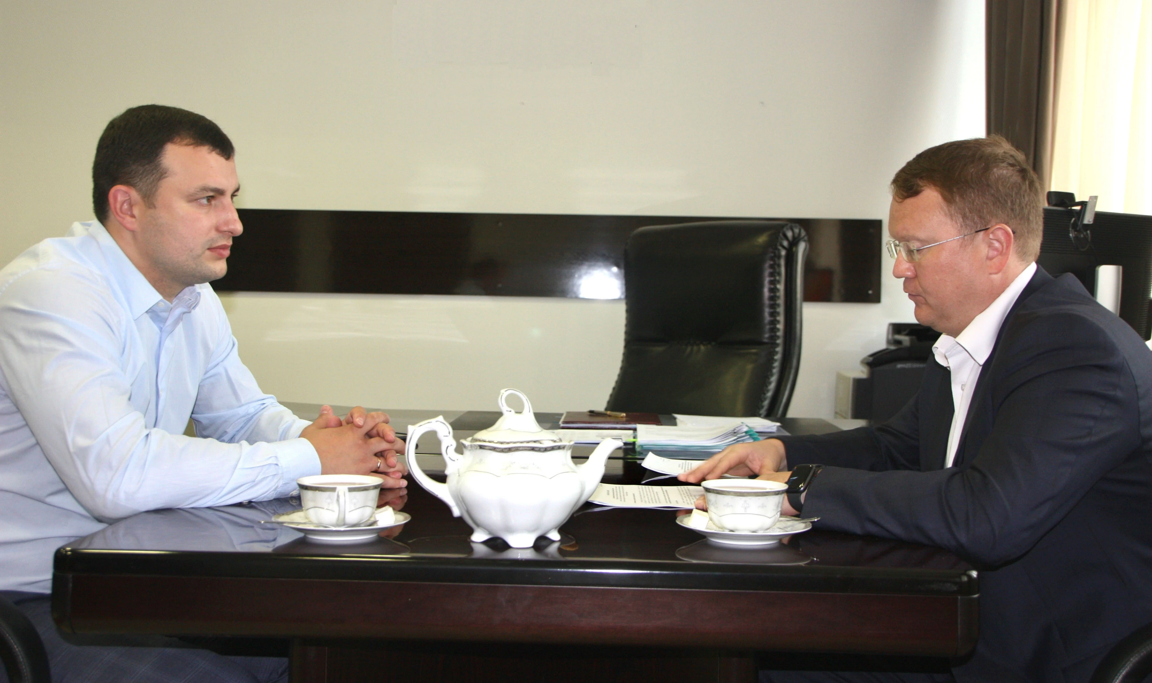 Руководитель ФГКУ Росгранстрой Виталий Шишмарёв обсудил с директором академии водного транспорта РУТ (МИИТ) Алексеем Володиным выполнение НИР 