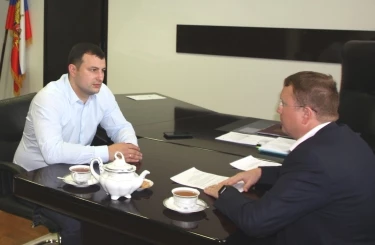 0b8bfda3b445f98a88b9bc4ecd93fc79