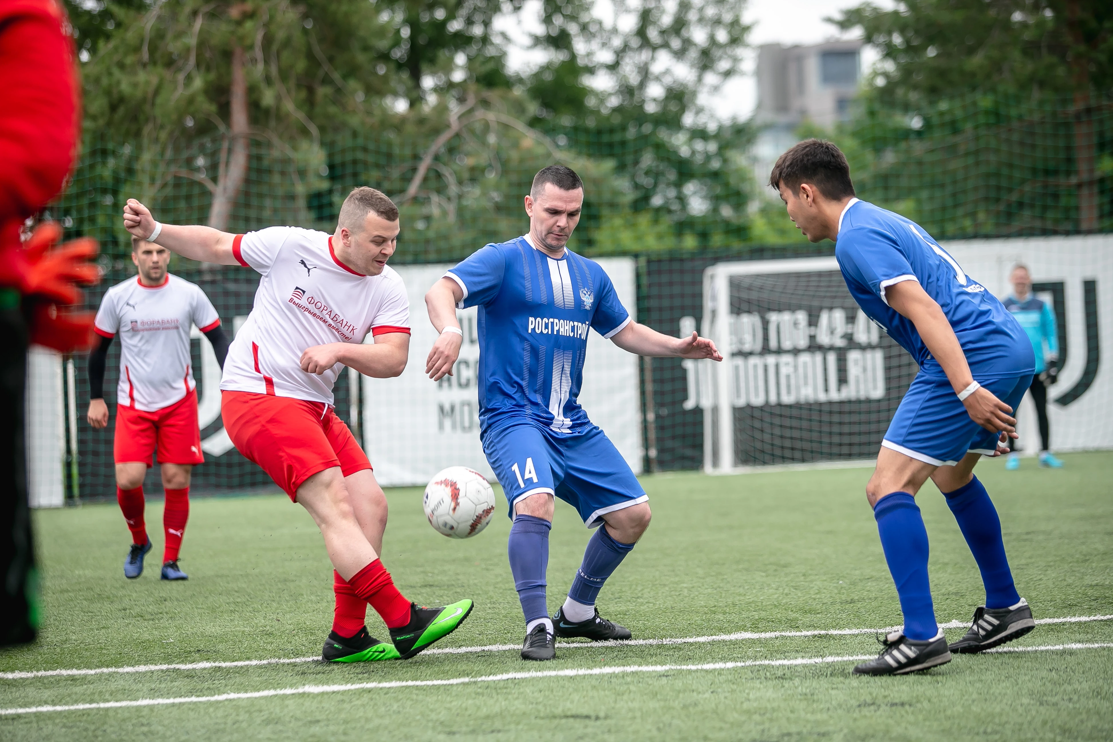 Команда ФГКУ Росгранстрой приняла участие в корпоративных соревнованиях по мини-футболу в рамках Национального банковского кубка имени Андрея Козлова