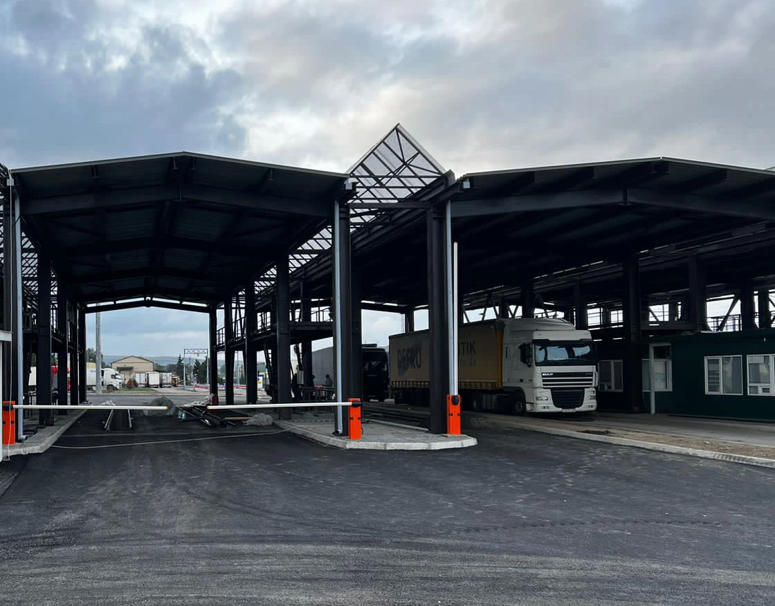 PHOTO-2023-10-06-17-11-16