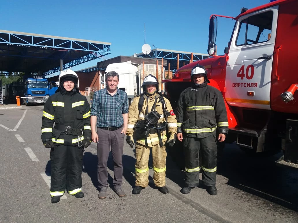 В автомобильных пунктах пропуска Люття, Суоперя и Вяртсиля на границе с Финляндией прошли тренировки по противопожарной безопасности 