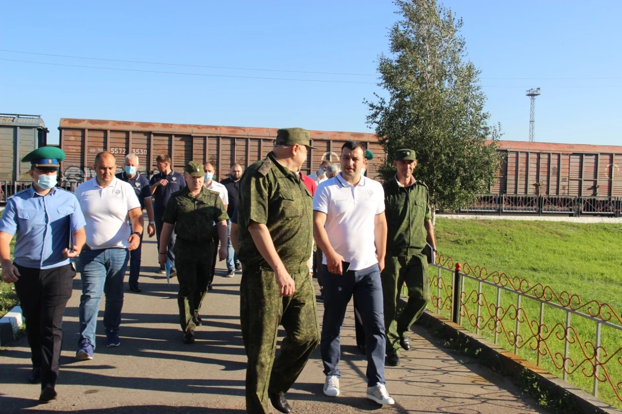 Руководитель ФГКУ Росгранстрой Виталий Шишмарёв и губернатор Алтайского края Виктор Томенко обсудили перспективы строительства и реконструкции пунктов пропуска на границе с Казахстаном 