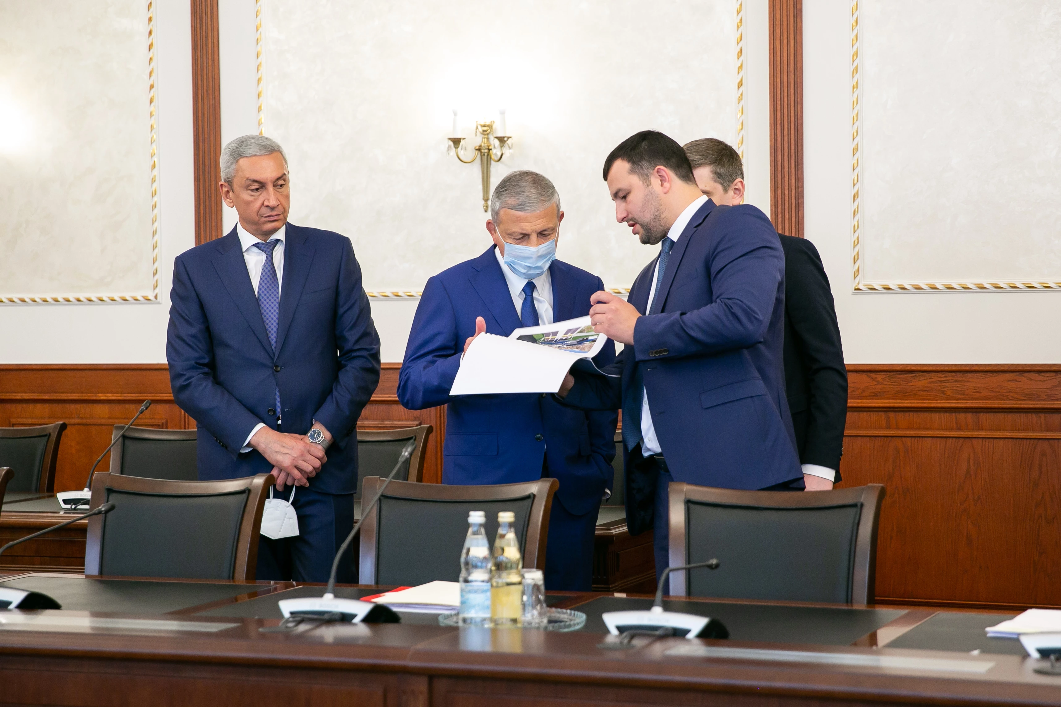 Развитие дорожной отрасли Северной Осетии и планы по реконструкции пункта пропуска Верхний Ларс на границе с Грузией стали предметом обсуждения в Минтрансе России 