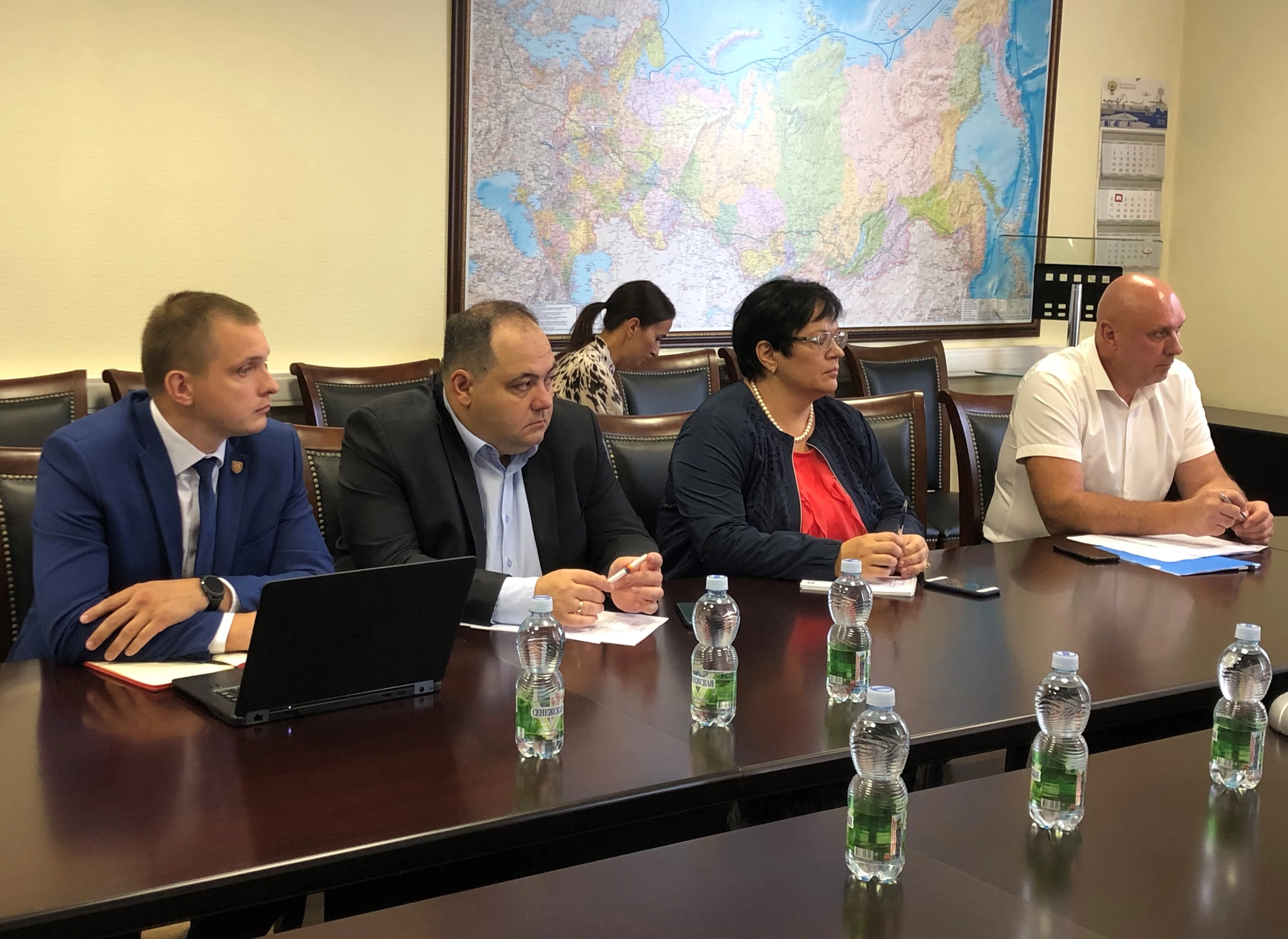 На площадке ФГКУ Росгранстрой состоялось заседание рабочей группы по вопросу формирования и утверждения типовых заданий на проектирование, строительство и эксплуатацию пунктов пропуска 