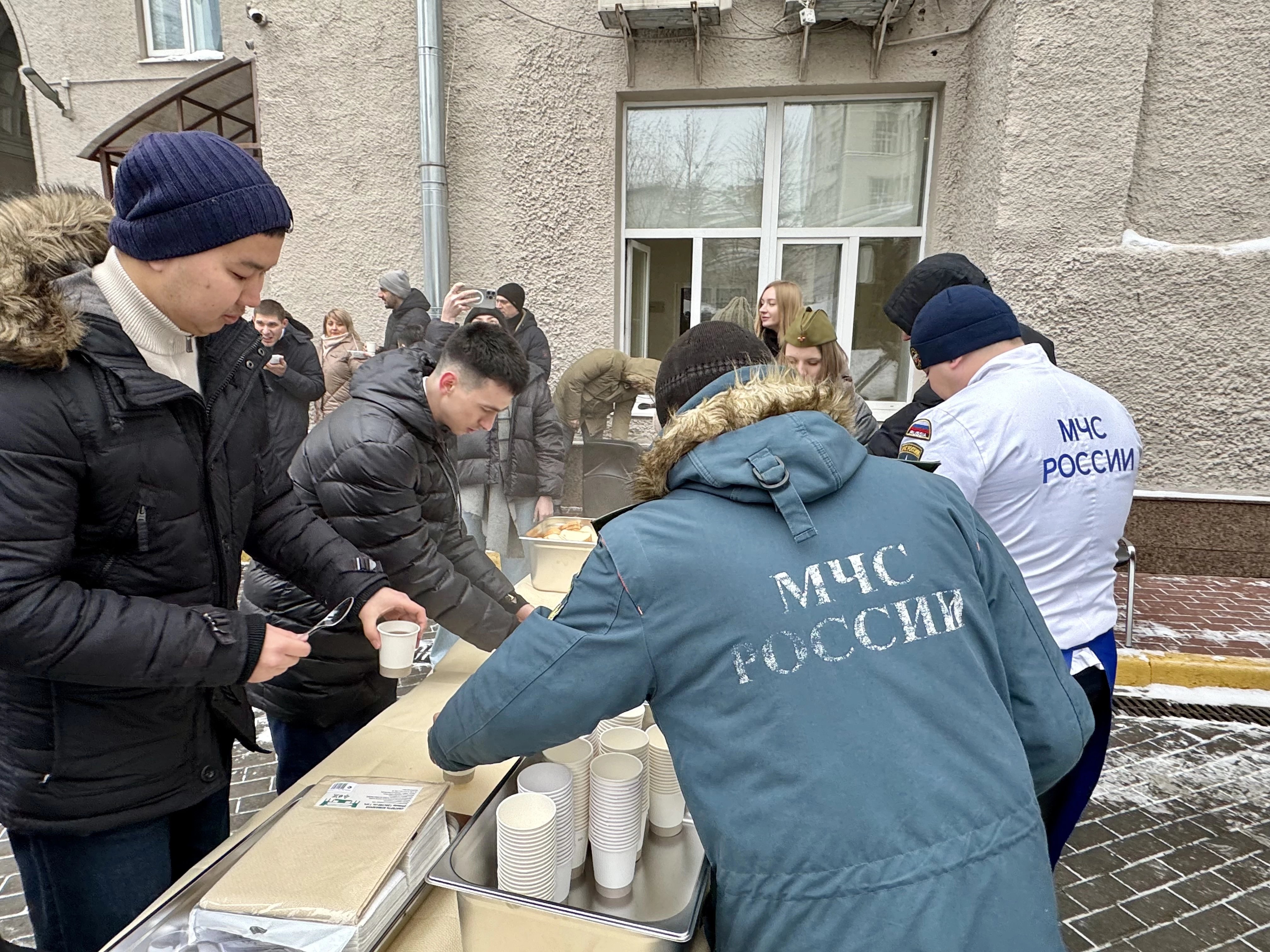 В преддверии Дня защитника Отечества в ФГКУ Росгранстрой прошло праздничное мероприятие для мужчин