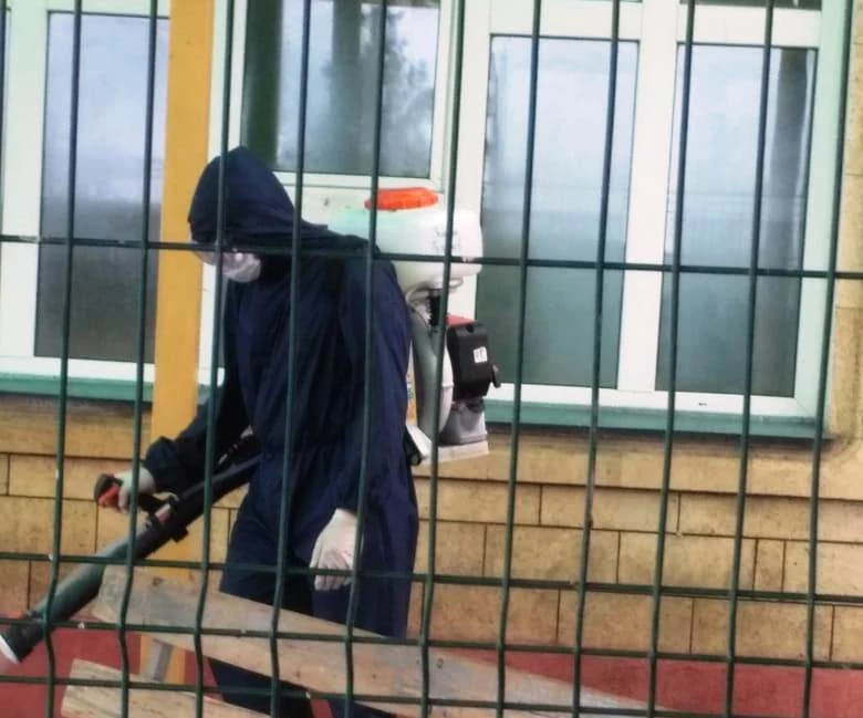 Силами МЧС проведены работы по дезинфекции зданий, помещений и территории автомобильного пункта пропуска Яраг-Казмаляр на границе с Азербайджаном 