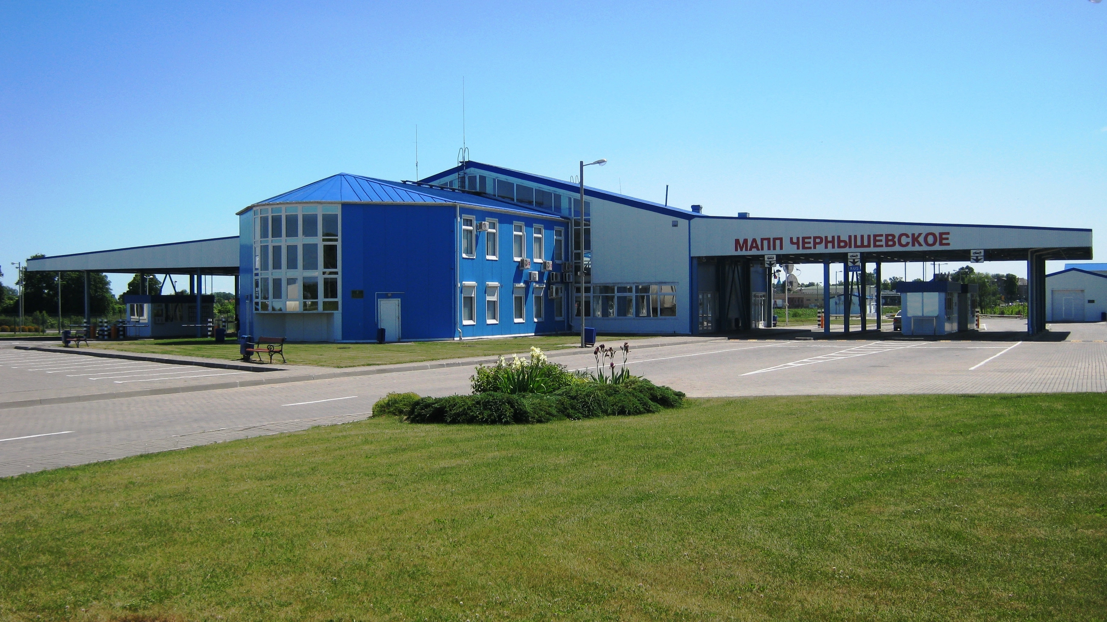 Росгранстрой предупреждает о возможном затруднении движения в пункте пропуска Чернышевское на российско-литовской границе в связи с ремонтом дорожного покрытия 