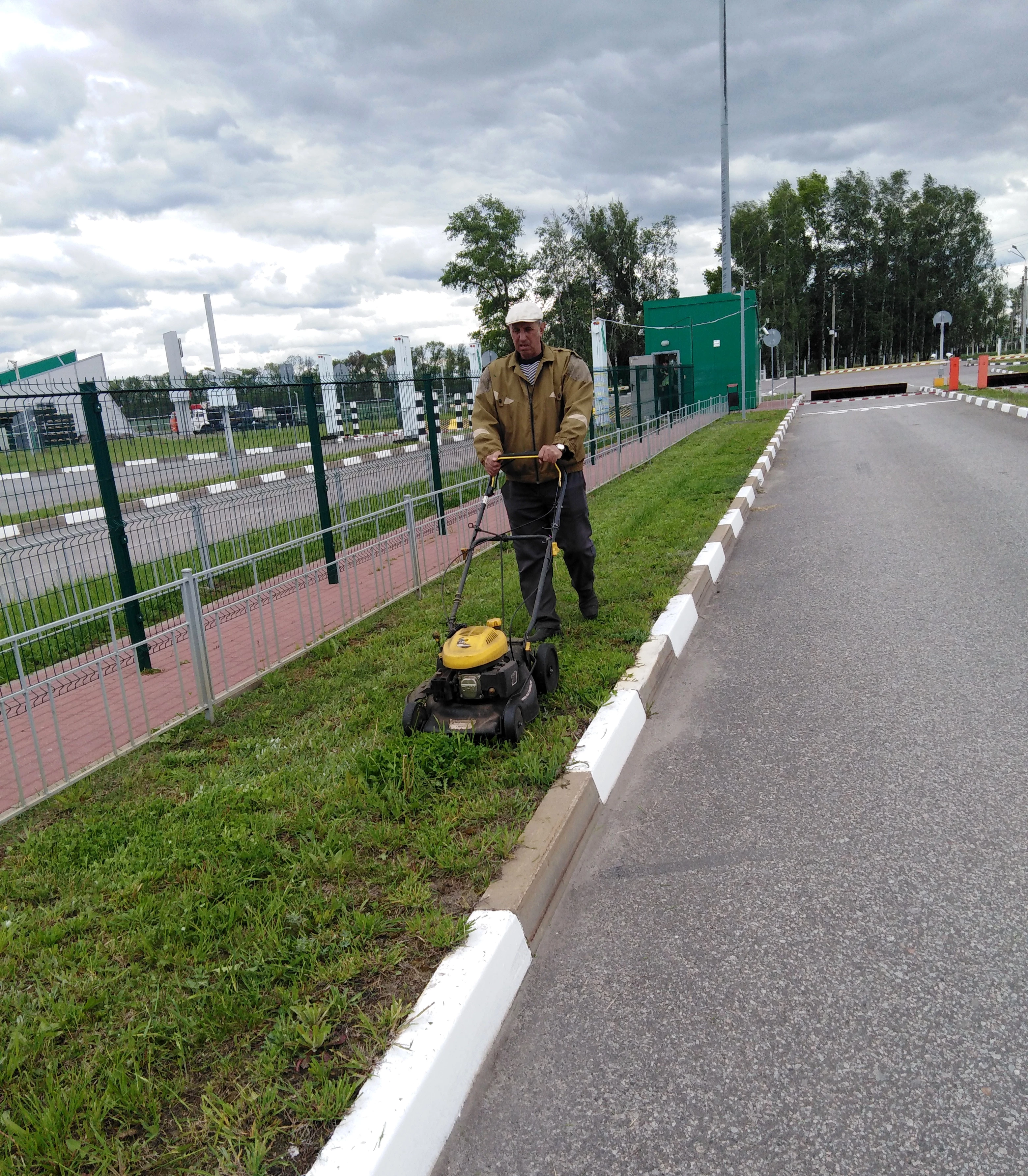 ФГКУ Росгранстрой эффективно использует период отсутствия пассажирского сообщения в пунктах пропуска, связанного с действующими ограничениями по недопущению распространения коронавирусной инфекции, и ведет активную подготовку к зиме 