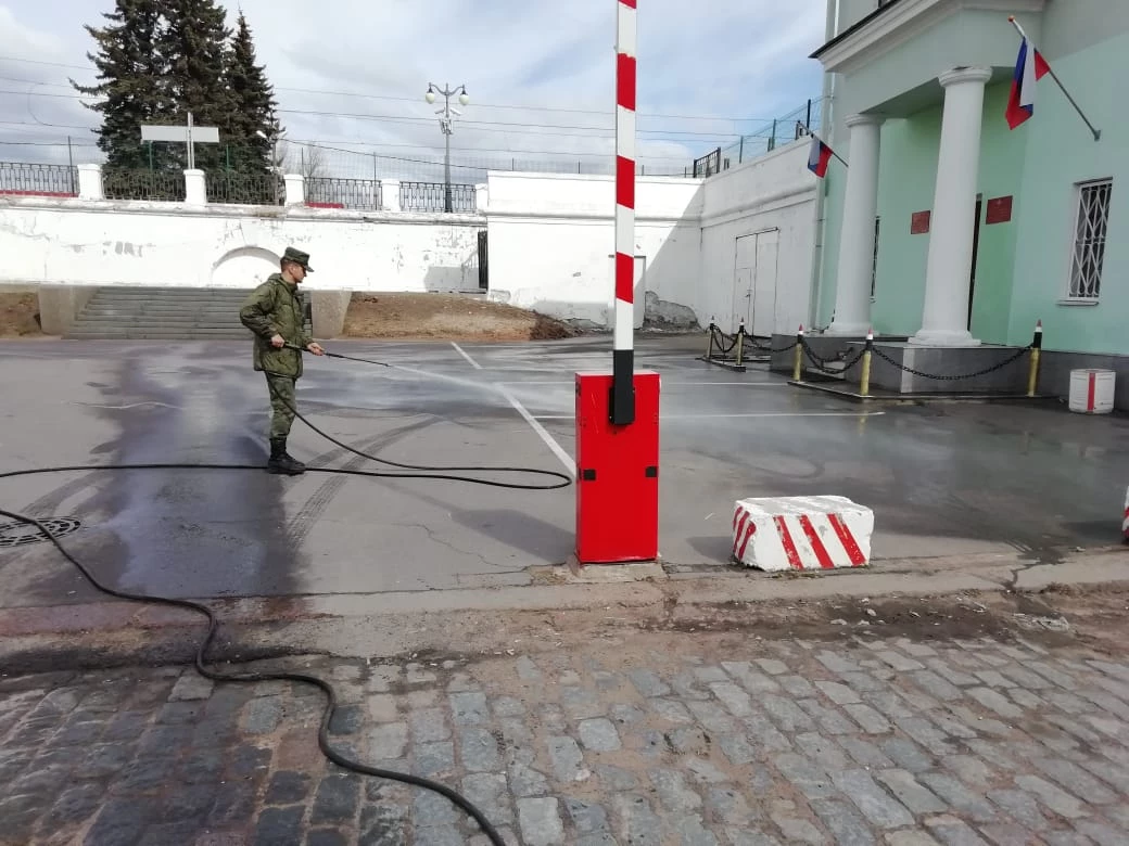 Проведена дезинфекция зданий, помещений и территорий железнодорожных пунктов пропуска Выборг и Бусловская на границе с Финляндией 