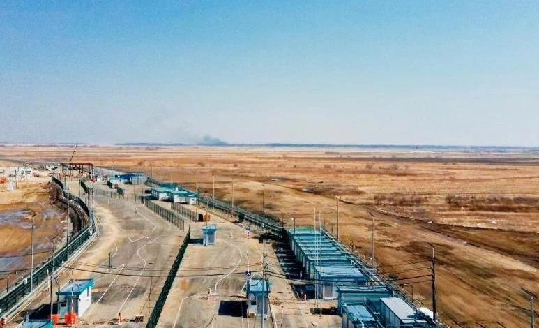 ФГКУ Росгранстрой выполнило задачу по обустройству пункта пропуска Кани-Курган по временной схеме. Межведомственная комиссия подтвердила соответствие пункта пропуска проектной документации 