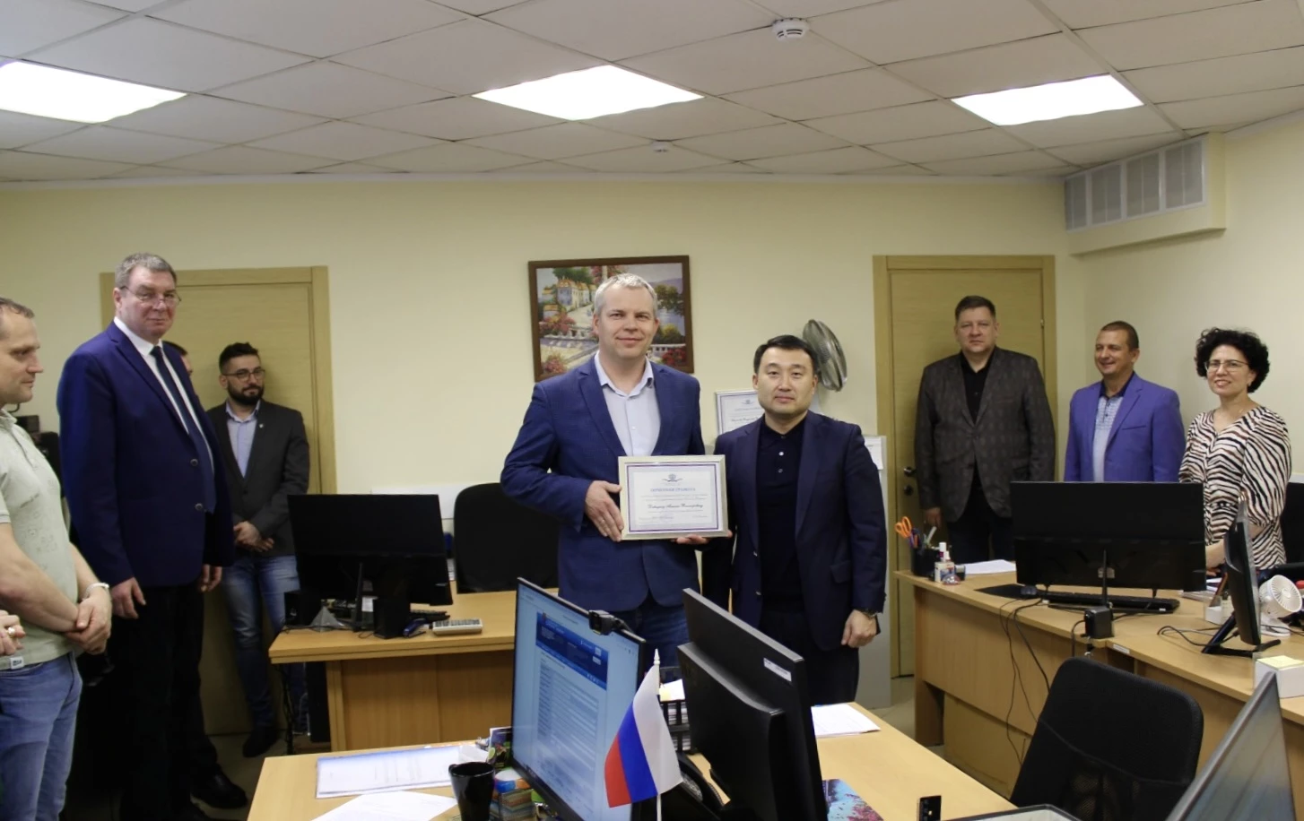 Сотрудники Челябинского филиала ФГКУ Росгранстрой награждены Почетными грамотами