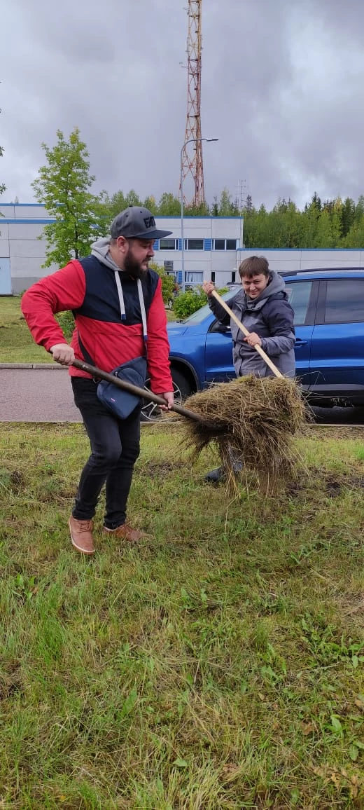 В пунктах пропуска через госграницу РФ в Ленинградской области и Карелии проведены субботники 