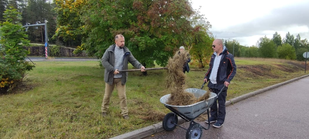 В пунктах пропуска через госграницу РФ в Ленинградской области и Карелии проведены субботники 