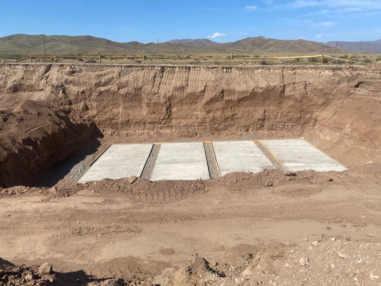 В Республике Тыва на границе с Монголией Минтрансом России и ФГКУ Росгранстрой ведутся работы по реконструкции автомобильного пункта пропуска Хандагайты 