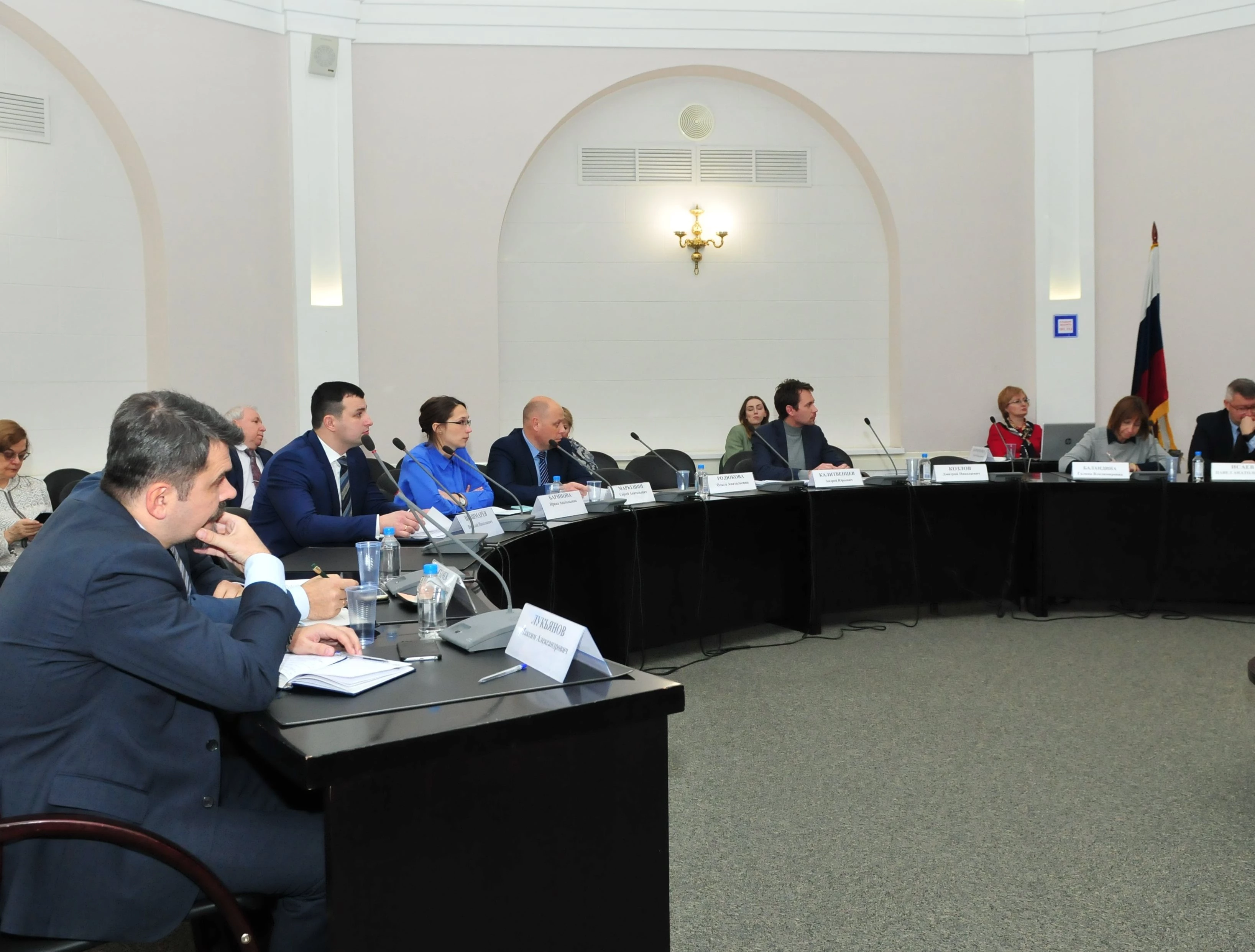 Руководитель ФГКУ Росгранстрой Виталий Шишмарёв принял участие в обсуждении вопросов по устранению факторов, негативно влияющих на экспорт и импорт грузов, на заседании в Торгово-промышленной палате 
