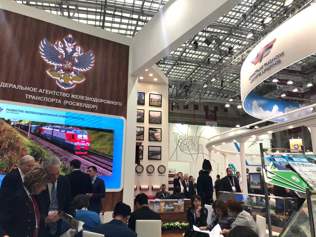 В Гостином Дворе дан старт XIII Международному форуму и выставке «Транспорт России». Делегация ФГКУ Росгранстрой приняла участие в мероприятиях главного делового события транспортной отрасли 