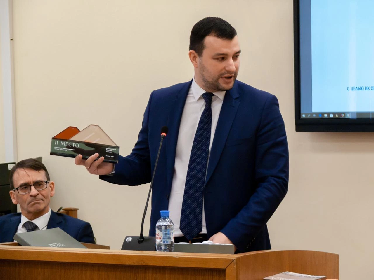 Руководитель ФГКУ Росгранстрой Виталий Шишмарёв принял участие в конференции «Трансграничная инфраструктура России. Восточный и Западный вектор развития: вызовы и сотрудничество» 