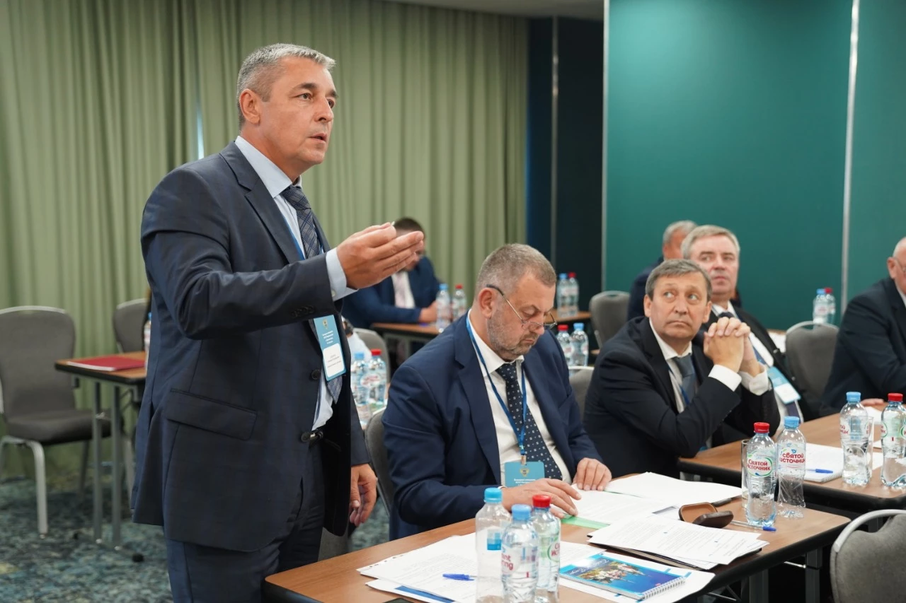 Заместитель министра транспорта РФ Николай Захряпин принял участие в выездном совещании ФГКУ Росгранстрой по актуальным вопросам организации деятельности 