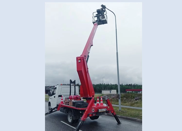 В автомобильном пункте пропуска Люття на границе с Финляндией досрочно завершены работы по текущему ремонту наружного освещения 