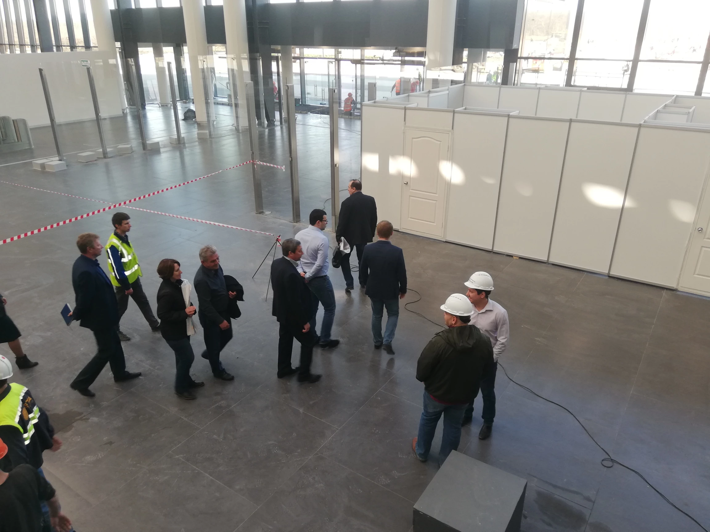 Председатель Государственной думы Вячеслав Володин провел совещание в строящемся международном аэропорту «Гагарин» (г.Саратов) 